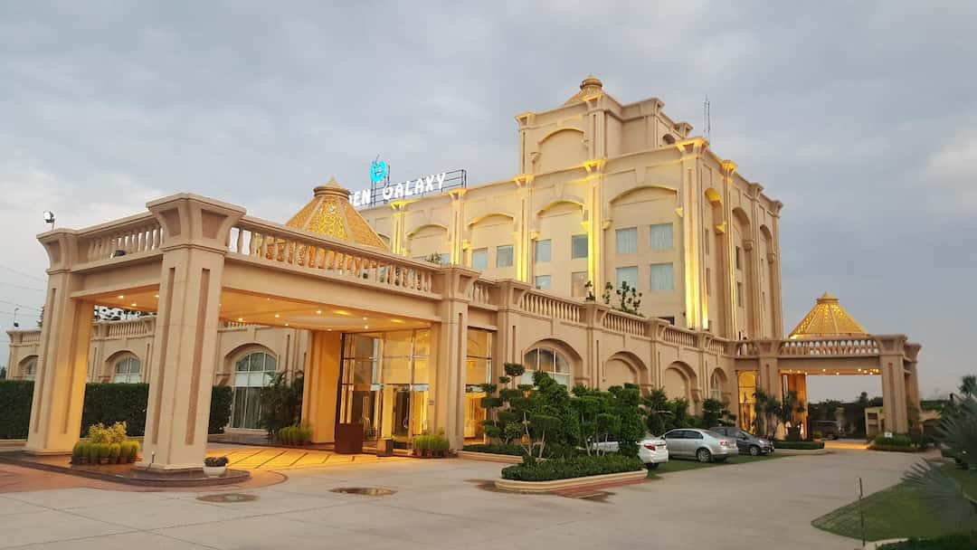 Golden Galaxy Hotel & Casino hiện đại và đẳng cấp hàng đầu